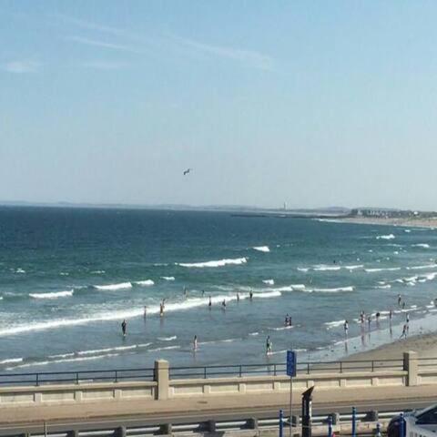 Jonathan'S Ocean Front Studio Suites Hampton Beach! מראה חיצוני תמונה